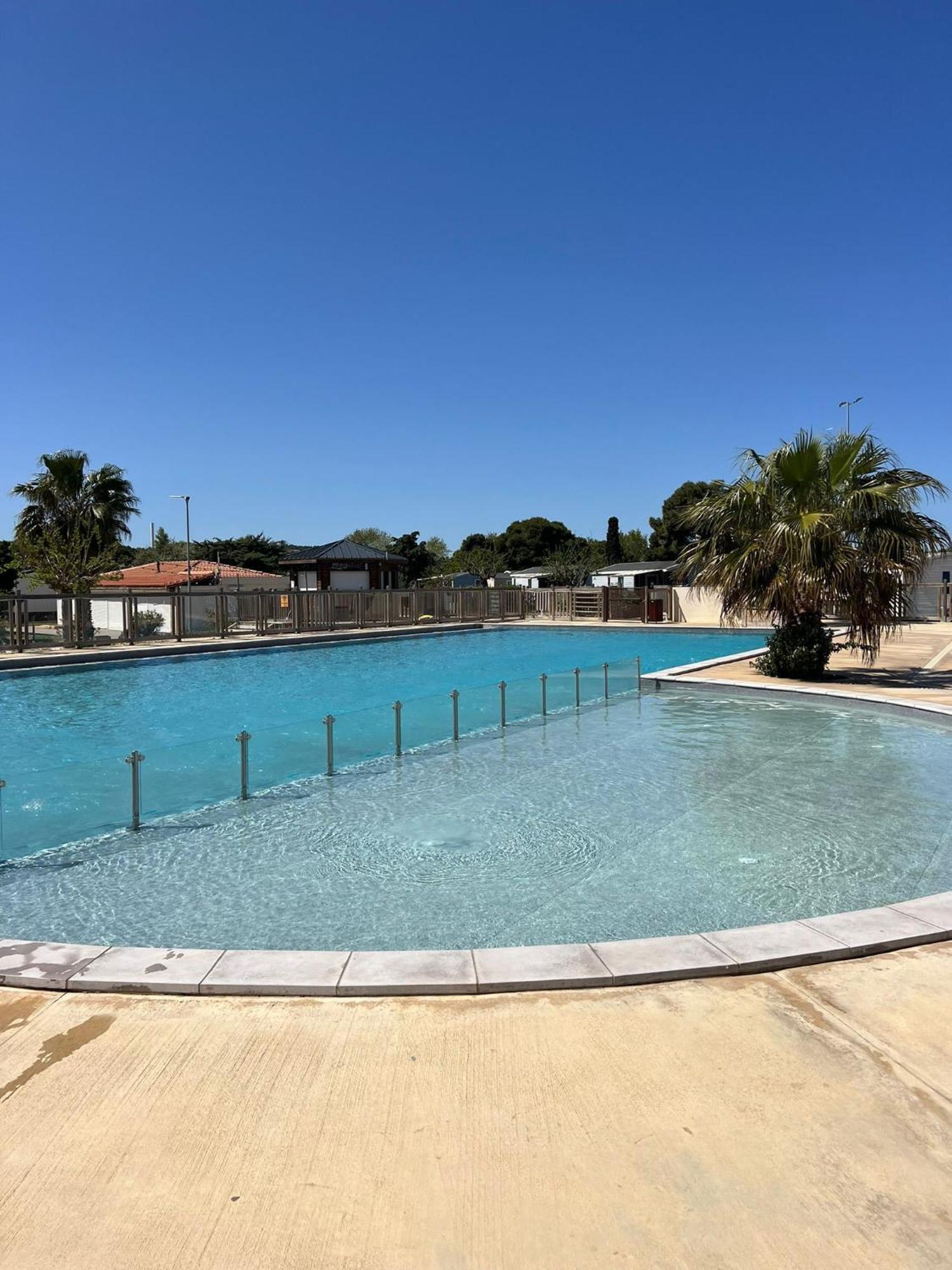 Campsite Les Mobil Homes De Noly, 1 Place Res Africaine Gratuite Port-la-Nouvelle