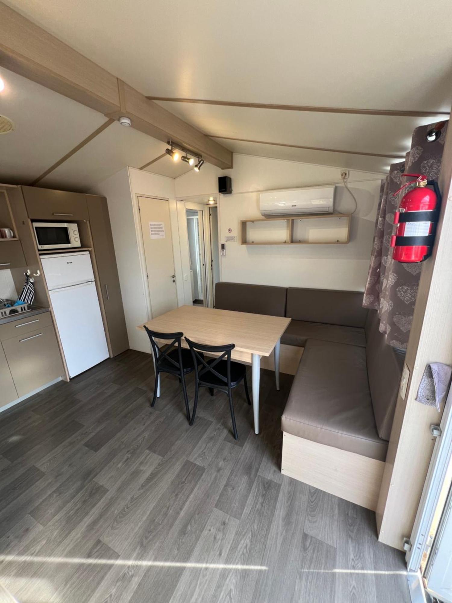 Campsite Les Mobil Homes De Noly, 1 Place Res Africaine Gratuite