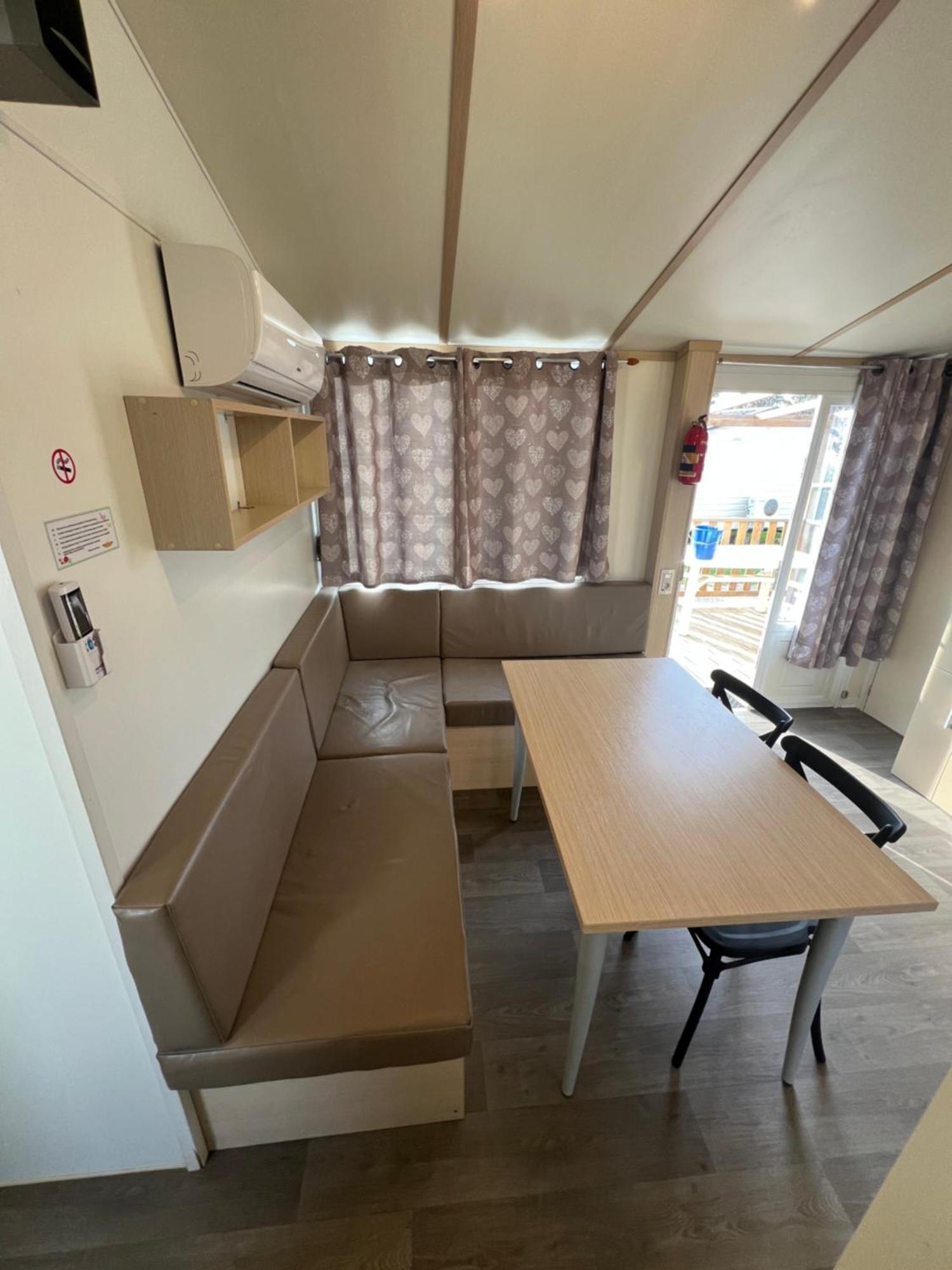 Les Mobil Homes De Noly, 1 Place Res Africaine Gratuite Campsite *