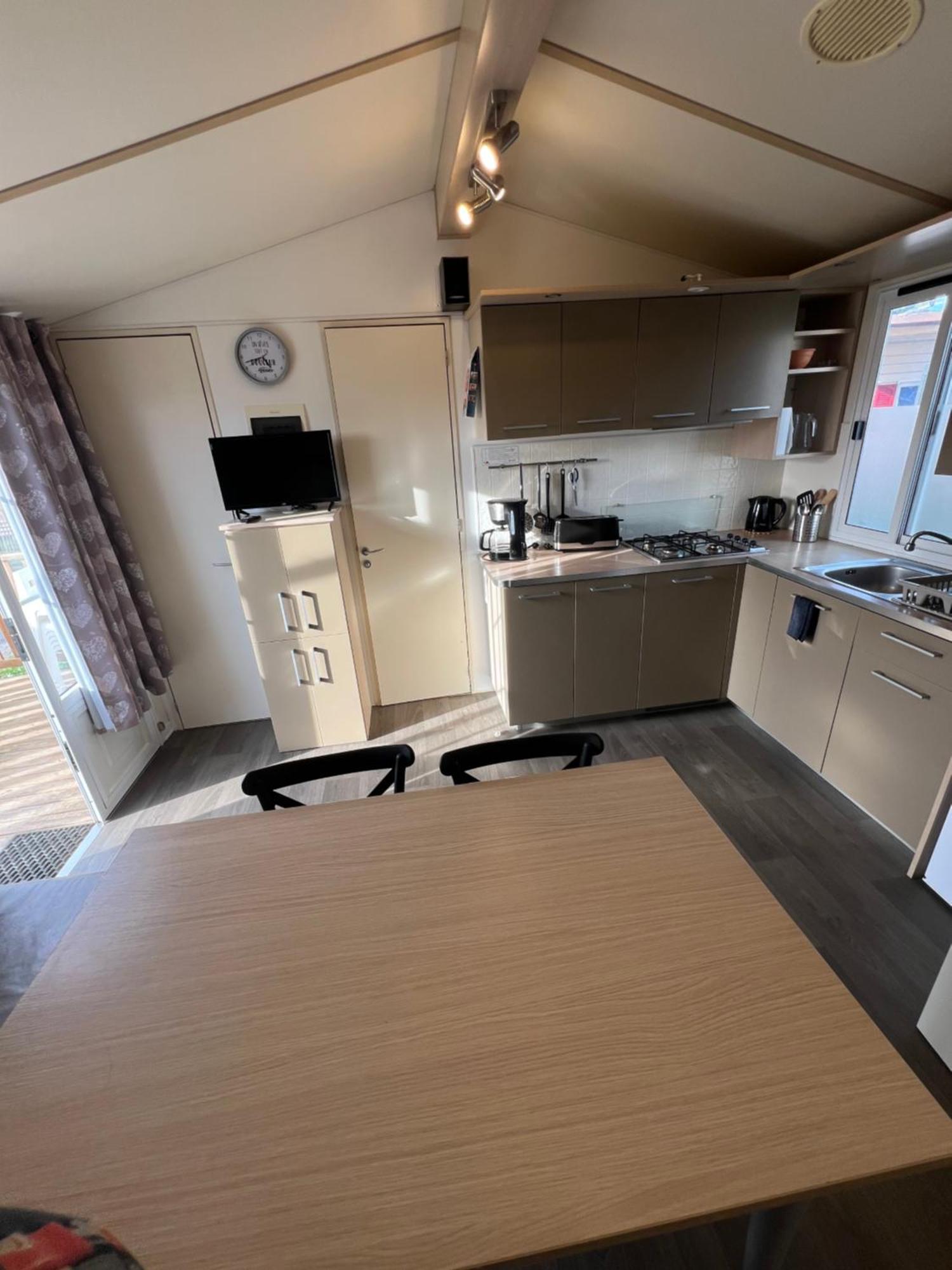 Les Mobil Homes De Noly, 1 Place Res Africaine Gratuite * Port-la-Nouvelle